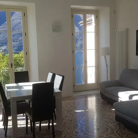 Giudici - 4 Mosaico Apartment *